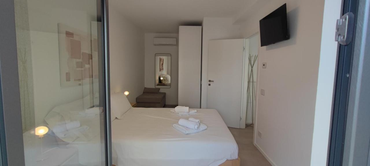 Marisabella Suite 9 Bari Exteriör bild